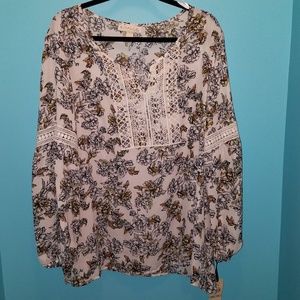 NWT Emaline Blouse lace bodice & floral print